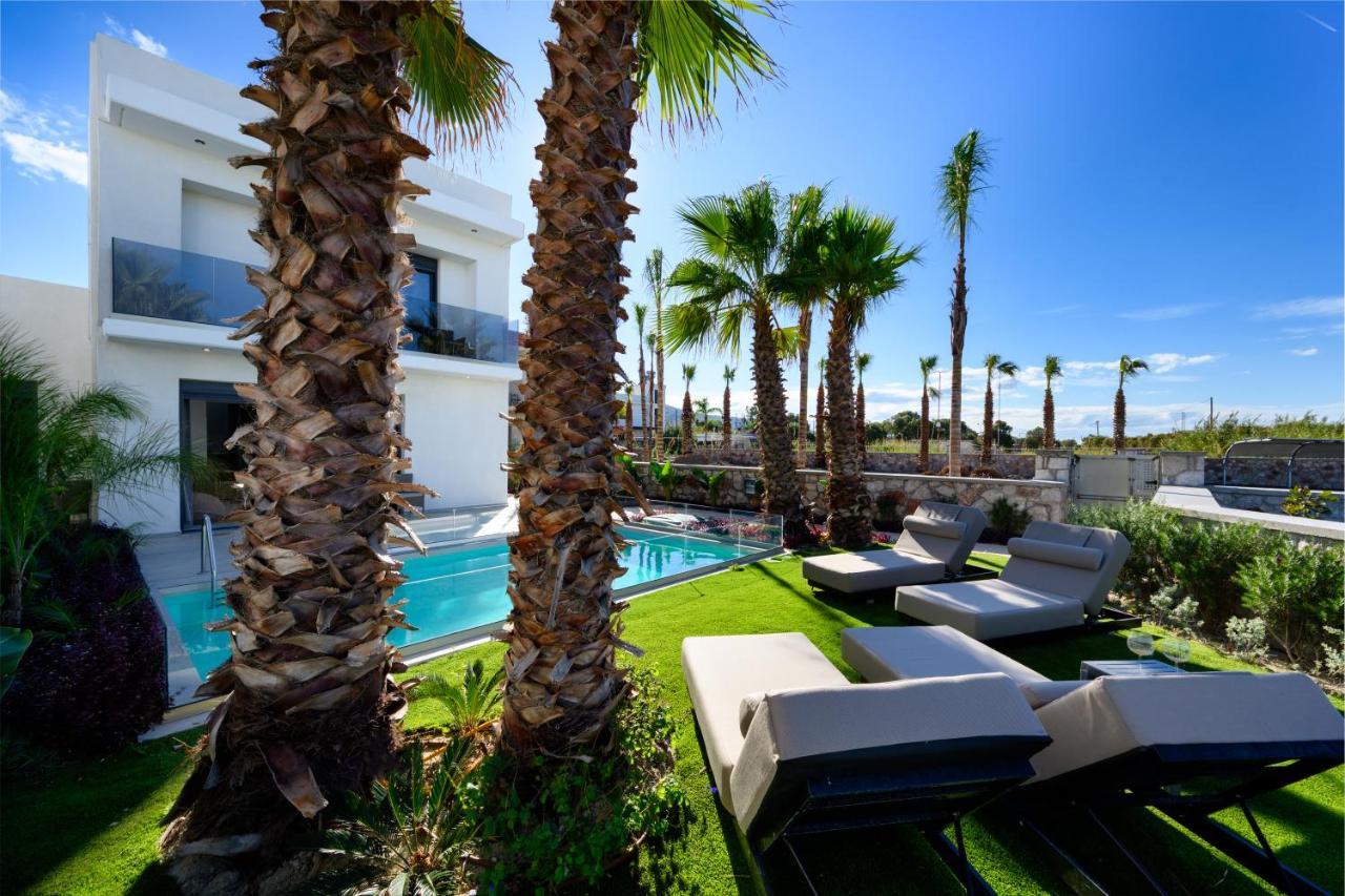 Penelope Beachfront Villa Kremastí Exterior foto